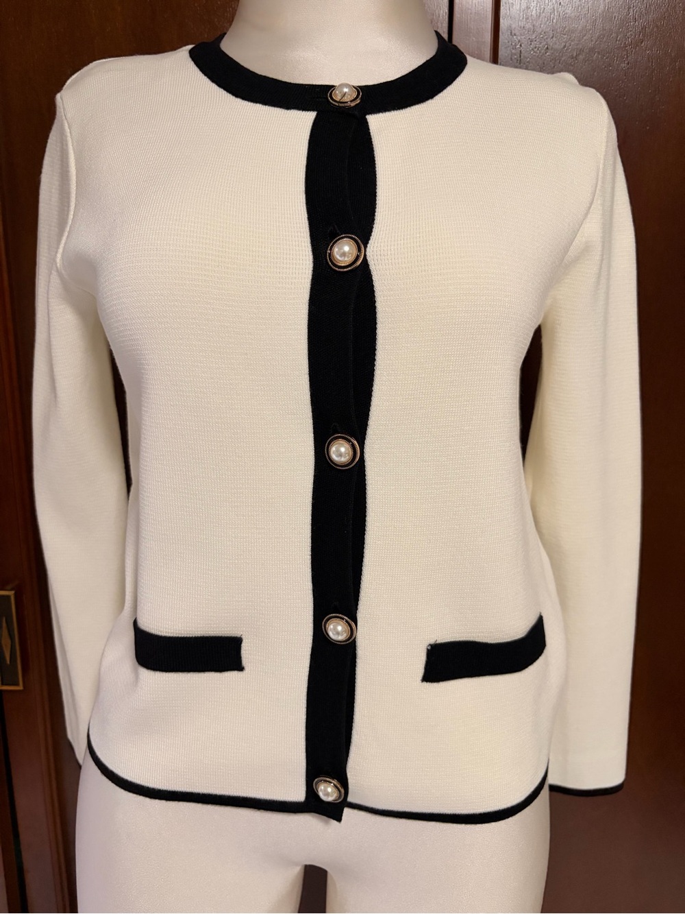 Zara Beige & Black Cardigan